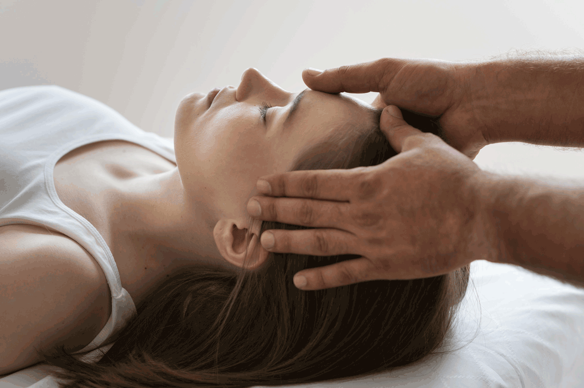 osteopathy-patoient-getting-tretment-massage